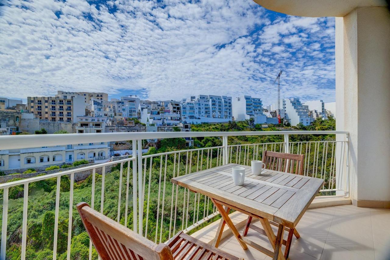 סליאמה Modern Apartment Steps From Balluta Bay מראה חיצוני תמונה